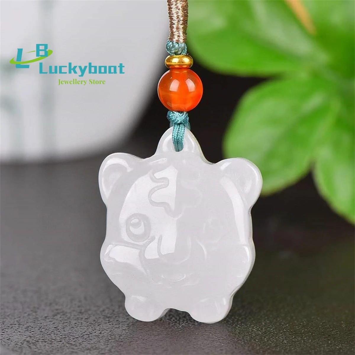 Natural Gold Silk Sheep Fat White Jade Cute Tiger Pendant Simple and Personalized Fashion Versatile for Men and Women
Natural Gold Silk Sheep Fat White Jade Cute Tiger Pendant Simple and Personalized Fashion Versatile for Men and Women
