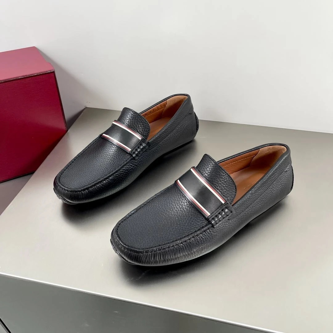 Туфли мужские в полоску, модные брендовые, деловые повседневные лоферы, роскошная дизайнерская обувь, летние
Туфли мужские в полоску, модные брендовые, деловые повседневные лоферы, роскошная дизайнерская обувь, летние