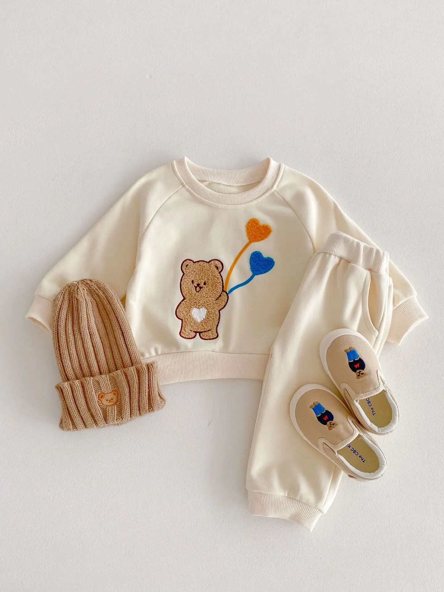 Baby Clothing Sets 2024 Spring Cartoon Boys Girls Baby Bear Balloon Tops+Pants 2Pcs Cotton Sweatshirt Suit Kids Casual Tracksuit
Baby Clothing Sets 2024 Spring Cartoon Boys Girls Baby Bear Balloon Tops+Pants 2Pcs Cotton Sweatshirt Suit Kids Casual Tracksuit
