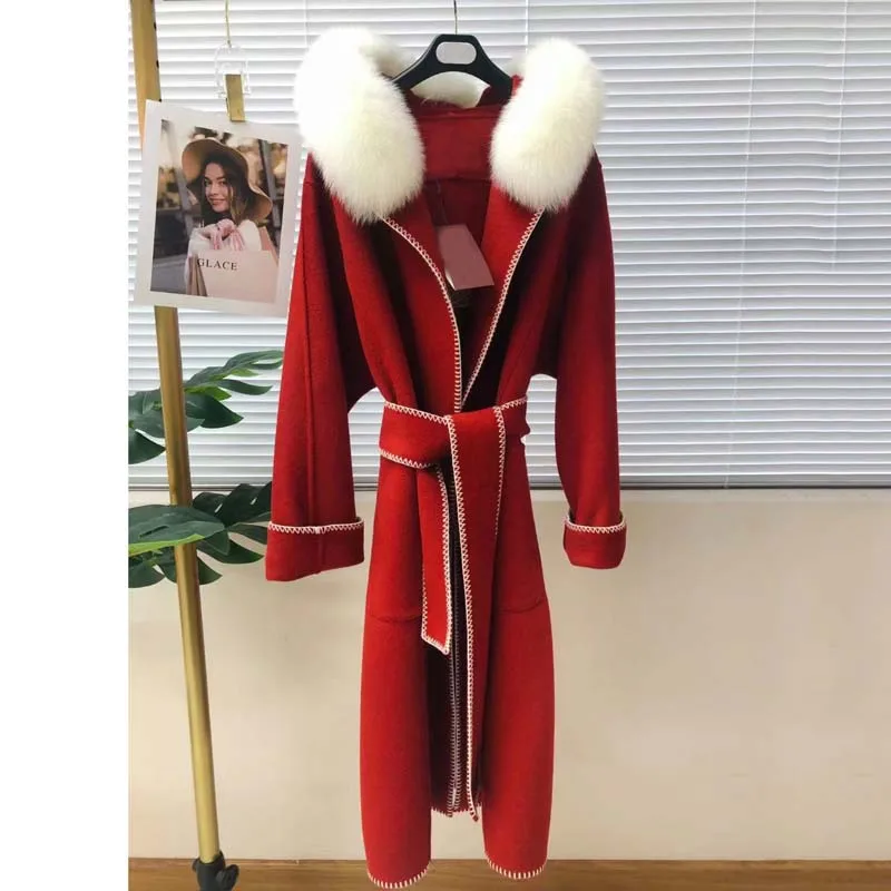 Women Coat Autumn And Winter Wool Cashmere New Fashion X-LongLength Clothes Belt Red Color Hooded With Real Fox Fur
Women Coat Autumn And Winter Wool Cashmere New Fashion X-LongLength Clothes Belt Red Color Hooded With Real Fox Fur