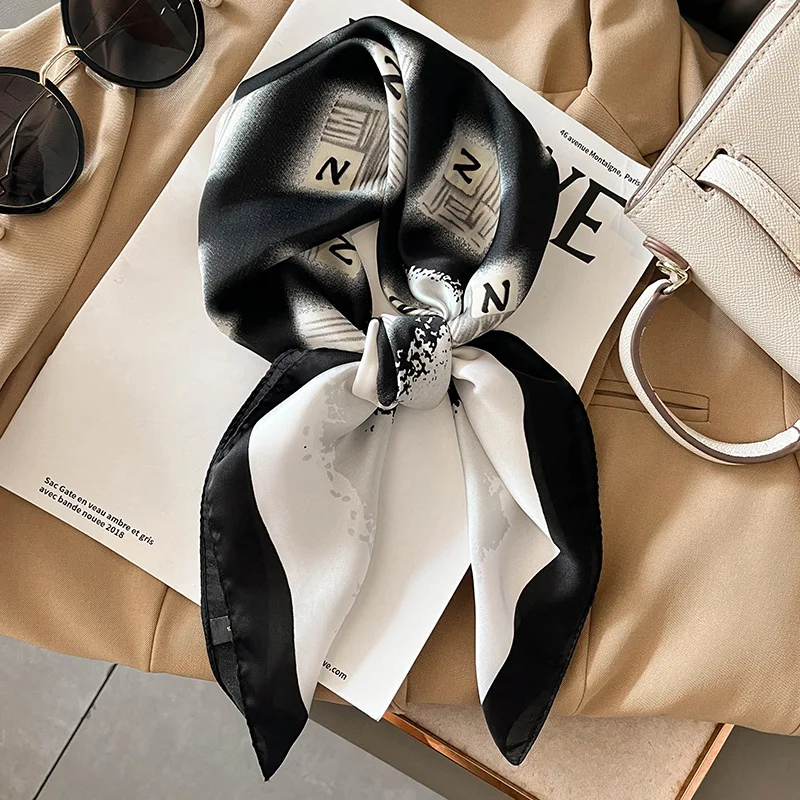 2023 Spring Summer New Letter Print Small Square Scarves Women Hair Decorative 70*70cm Imitation Silk Scarf Hair Band Hijab Lady
2023 Spring Summer New Letter Print Small Square Scarves Women Hair Decorative 70*70cm Imitation Silk Scarf Hair Band Hijab Lady