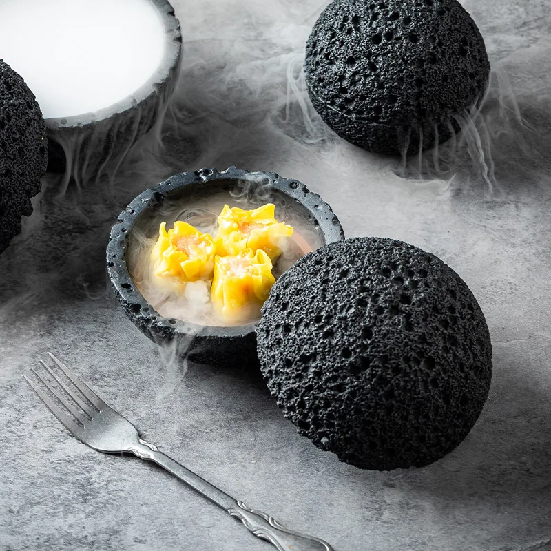 Planet Bowl Molecular Cuisine Creativity Imitate the round smoke cup black tableware on the fire stone ball plate
Planet Bowl Molecular Cuisine Creativity Imitate the round smoke cup black tableware on the fire stone ball plate