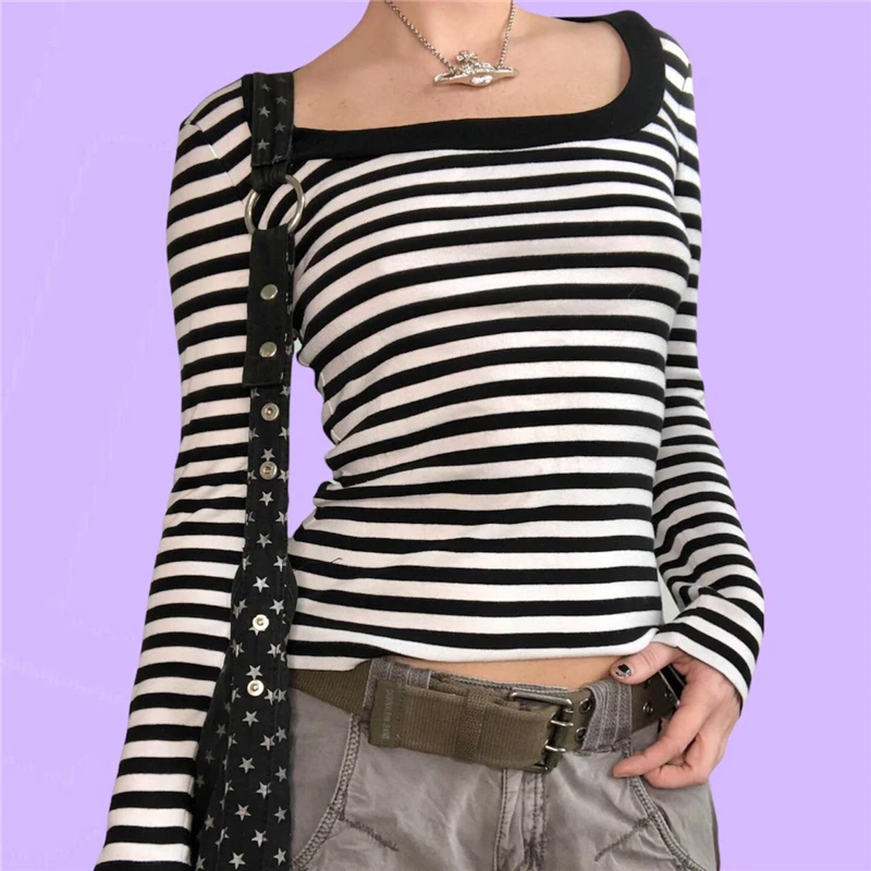 Grunge Aesthetic Striped T-Shirts Women Autumn Harajuku Slim Tee Preppy Style Streetwear Alt Emo Academia Tops
Grunge Aesthetic Striped T-Shirts Women Autumn Harajuku Slim Tee Preppy Style Streetwear Alt Emo Academia Tops