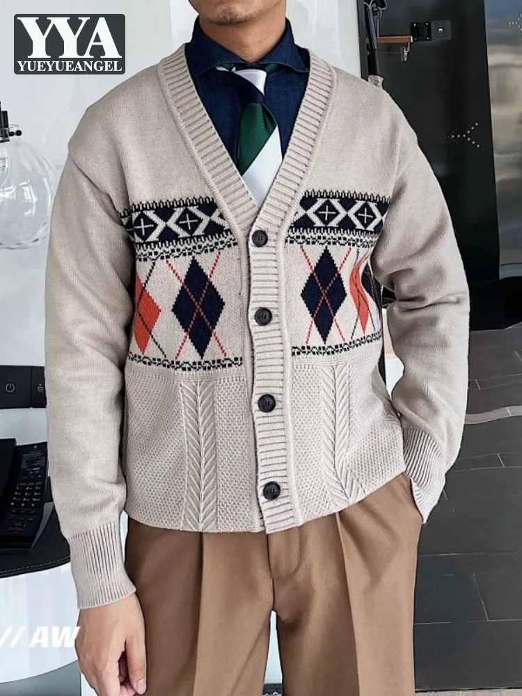 Autumn Winter New Mens Knit Cardigan Coat Single Breasted V-Neck Vintage Long Sleeve Business Casual Office Man Sweater Jacket
Autumn Winter New Mens Knit Cardigan Coat Single Breasted V-Neck Vintage Long Sleeve Business Casual Office Man Sweater Jacket