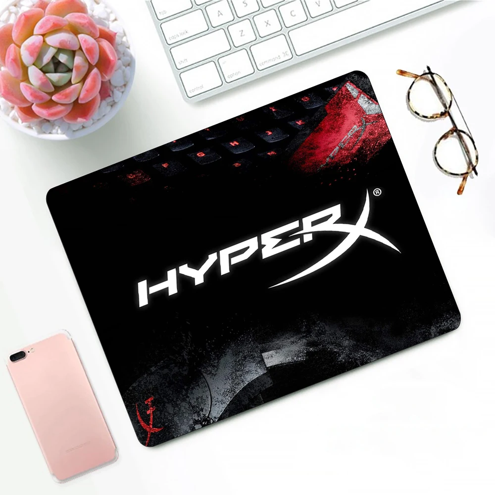 HyperX Office Mice Gamer Soft Mouse Pad Mouse Pad Anti-student Office Desktop Non-slip Pad 18x22cm
HyperX Office Mice Gamer Soft Mouse Pad Mouse Pad Anti-student Office Desktop Non-slip Pad 18x22cm