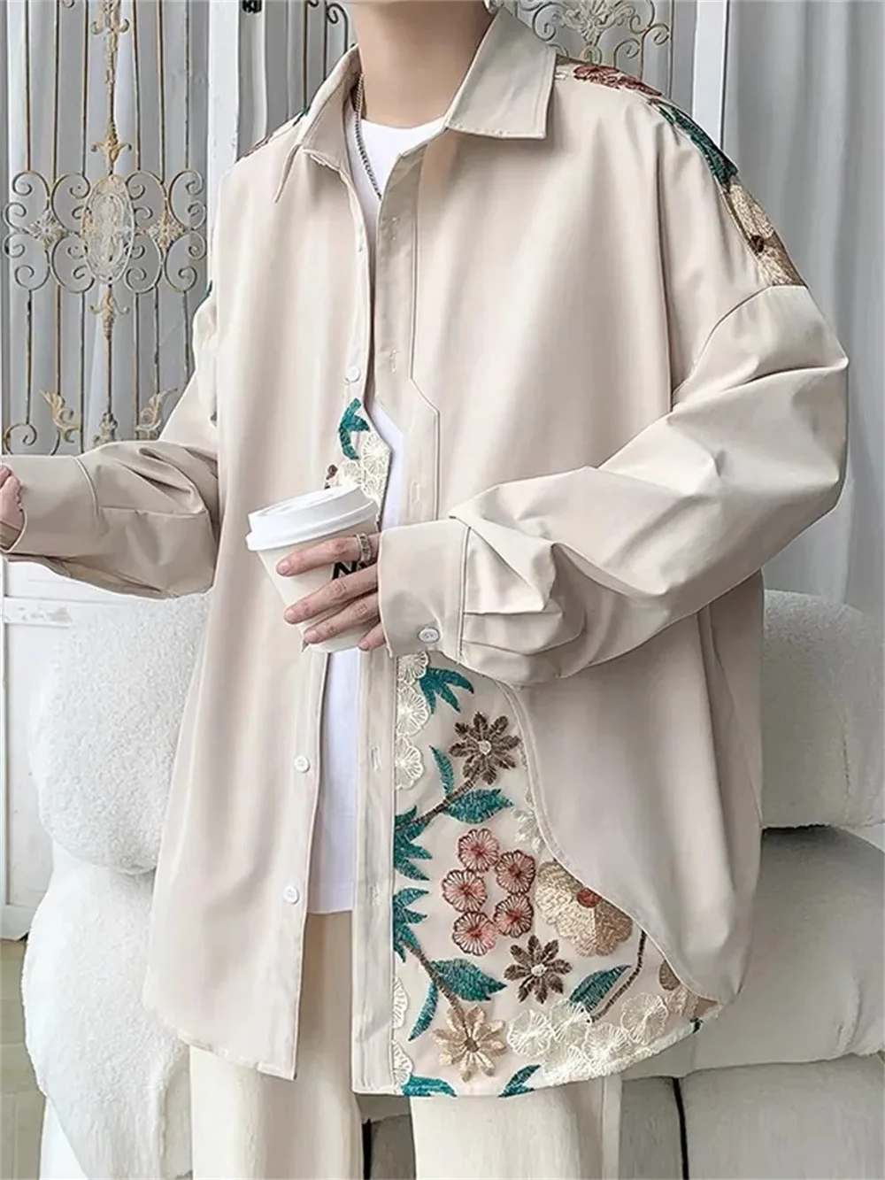 

Spring new style of Chinese embroidered shirt men and women's national fashion design sense minority ethnic wind long-sleeved sh