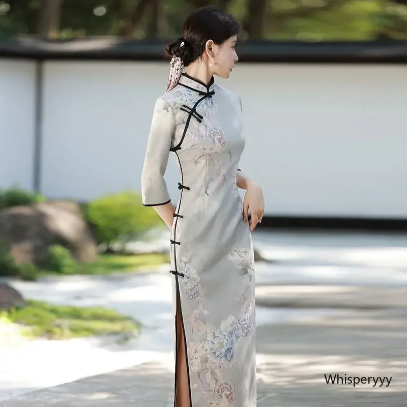 Improved Cheongsam 2023 New Young Retro High-end Temperament Dress Long Spring Qipao Women Chinese Style Modern Fashion
Improved Cheongsam 2023 New Young Retro High-end Temperament Dress Long Spring Qipao Women Chinese Style Modern Fashion