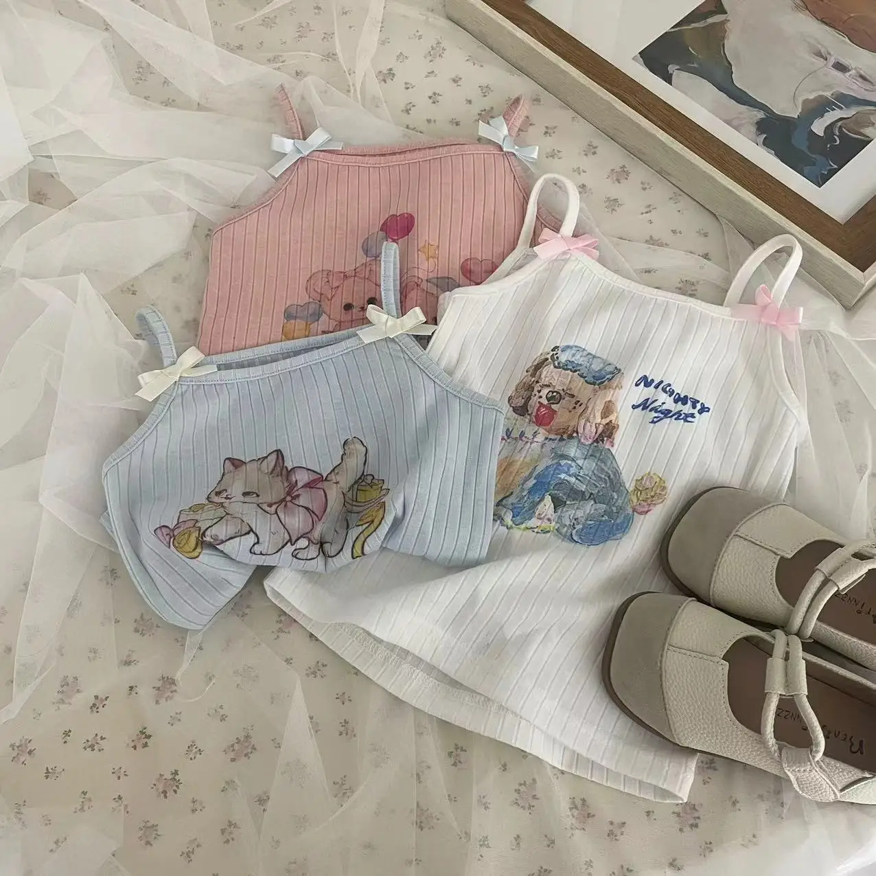 Летние футболки для маленьких девочек, хлопковый топ с мультяшным изображением собаки, кота для маленьких девочек, повседневный топ с бантом в рубчик, Детские майки для девочек
Летние футболки для маленьких девочек, хлопковый топ с мультяшным изображением собаки, кота для маленьких девочек, повседневный топ с бантом в рубчик, Детские майки для девочек