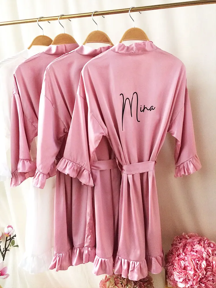 Dark Rose Satin Kimono Personalized Robe with Name for the Wedding Gown Custom Bachelorette Party Ruffle Silk Gown of Bridesmaid 4 Se90ec7115d0f409eb7866948f5c70544d