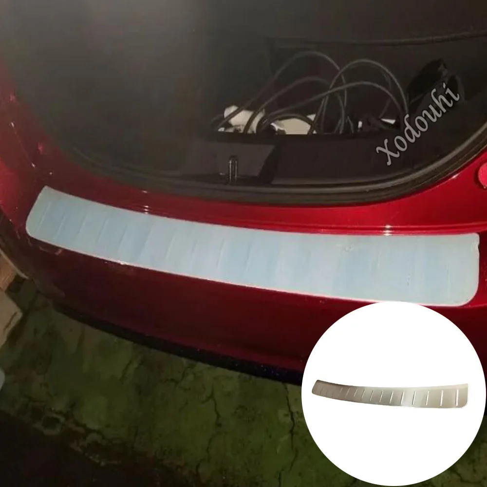 Car Body External Rear Back Outside Bumper Protect Trunk Trim Cover Plate Pedal 1PCs For Nissan Leaf 2017 2018 2019 2020
Car Body External Rear Back Outside Bumper Protect Trunk Trim Cover Plate Pedal 1PCs For Nissan Leaf 2017 2018 2019 2020