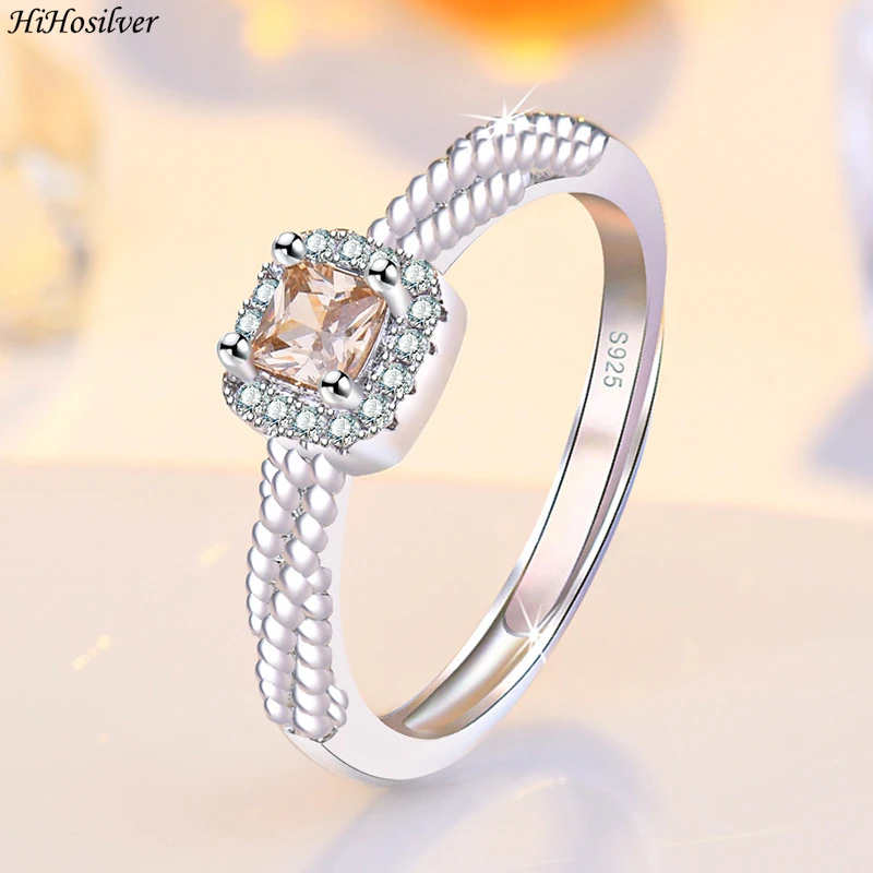 HiHosilver 925 Silver Needle New Women's Fashion High-quality Jewelry Square Crystal Zircon Ring HS0007
HiHosilver 925 Silver Needle New Women's Fashion High-quality Jewelry Square Crystal Zircon Ring HS0007