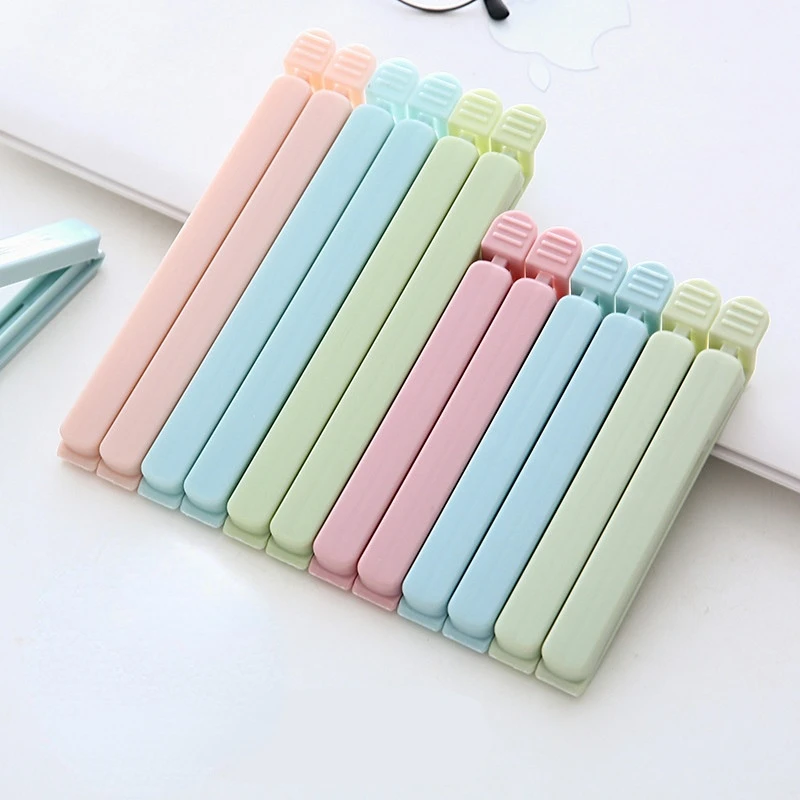 5 In1 Pack Bag Clips Food Snack Sealing Clip12/15.5cm Portable Kitchen Storage Accessories Tool Elastic Buckle Package Bag Clamp
5 In1 Pack Bag Clips Food Snack Sealing Clip12/15.5cm Portable Kitchen Storage Accessories Tool Elastic Buckle Package Bag Clamp