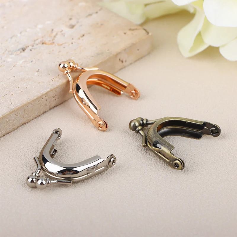 

1Pcs Tiny Round Kiss Lock Clasp Purse Frame With Outter Loops Glue-In Kiss Lock Frame DIY Bag Making Accessories 2.5cm*3.5cm