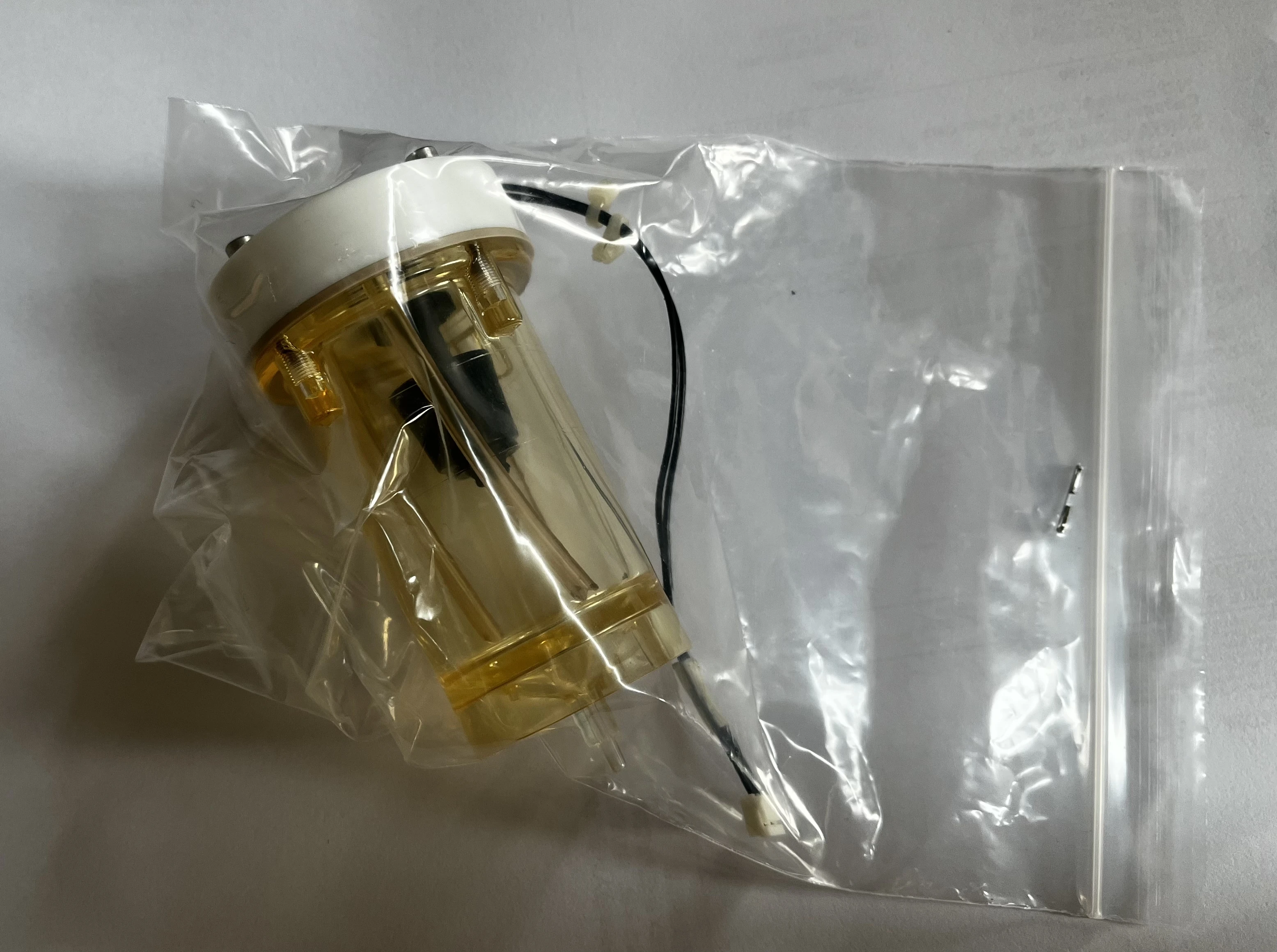 XDA605A ,Beckman-Coulter(USA)CHAMBER, DILUENT TANK ASSY,Hematology analyzer 5DIFF AL/OV (Used, original,Tested)
XDA605A ,Beckman-Coulter(USA)CHAMBER, DILUENT TANK ASSY,Hematology analyzer 5DIFF AL/OV (Used, original,Tested)