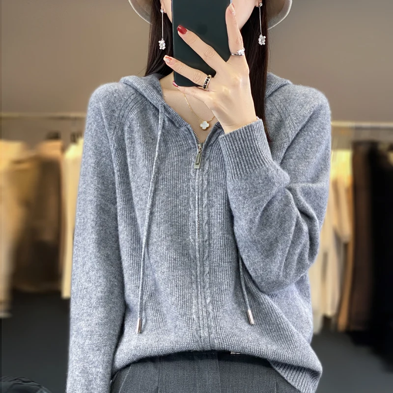 Autumn and Winter 2023 New Women's Cashmere Sweater 100% Wool Hoodie Knitted Cardigan Loose Korean Fashion Casual Top Overcoat
Autumn and Winter 2023 New Women's Cashmere Sweater 100% Wool Hoodie Knitted Cardigan Loose Korean Fashion Casual Top Overcoat