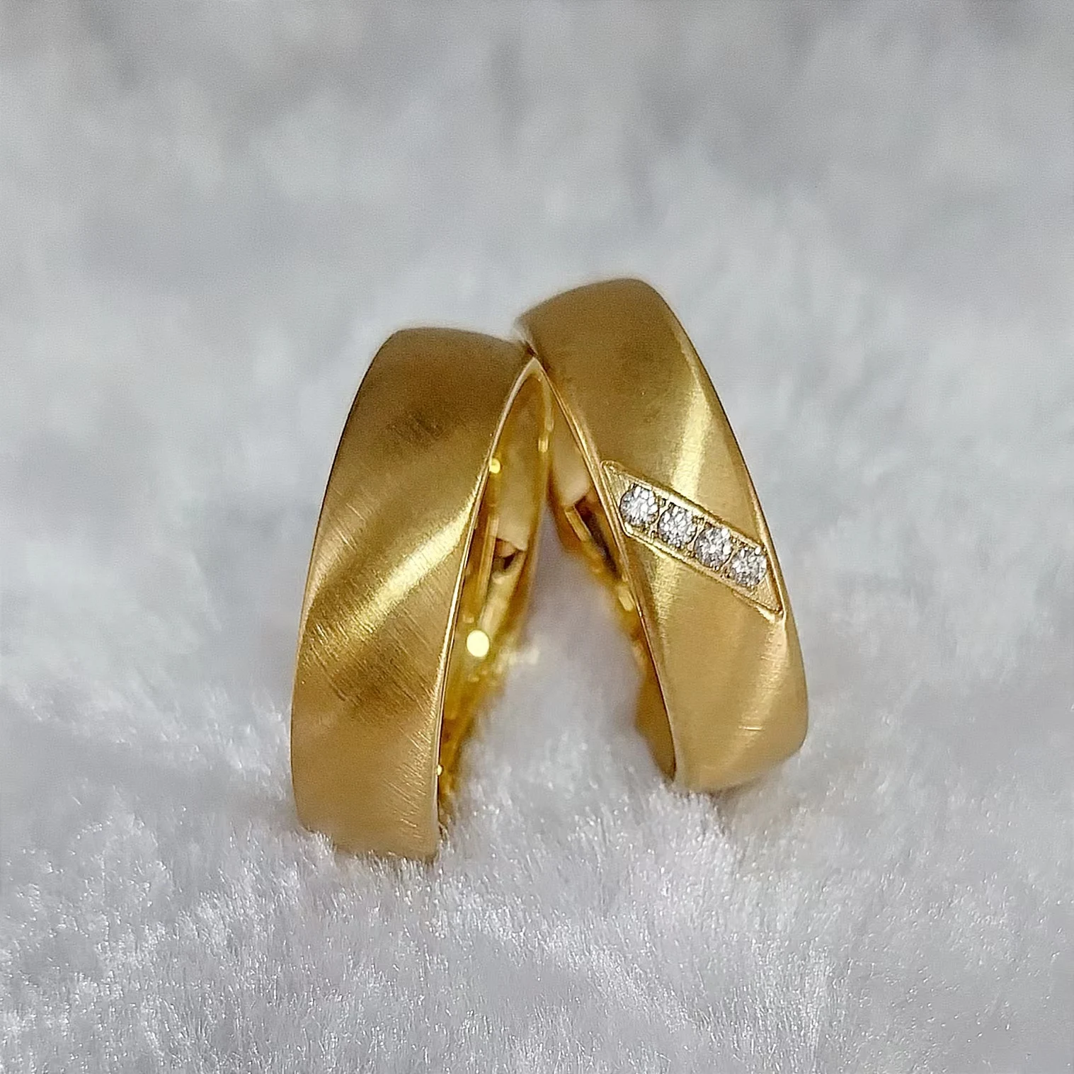 Wholesale Men Woman Marriage Wedding Rings Couples sets for lovers Western African 18k Gold Plated titanium jewelry
Wholesale Men Woman Marriage Wedding Rings Couples sets for lovers Western African 18k Gold Plated titanium jewelry