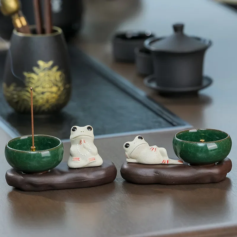 Cute Frog Incense Burner Frogs Tea Pets Ornaments Zen Home Tea Ceremony Accessories Desktop Micro Landscape Decorations Gifts
Cute Frog Incense Burner Frogs Tea Pets Ornaments Zen Home Tea Ceremony Accessories Desktop Micro Landscape Decorations Gifts