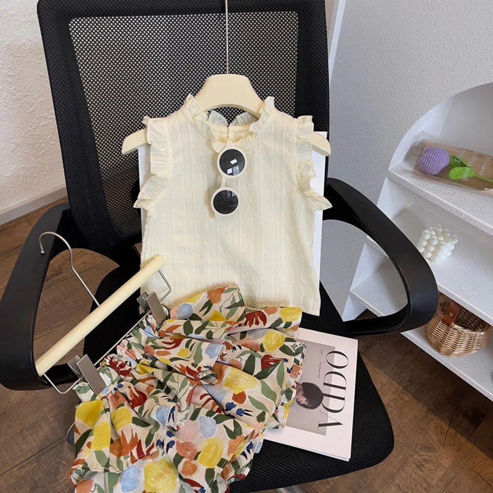 new summer girl clothes 2pc/set top shirt+ flower skirt children baby kids students fashion 90-140 3-8year fashion lovely
new summer girl clothes 2pc/set top shirt+ flower skirt children baby kids students fashion 90-140 3-8year fashion lovely