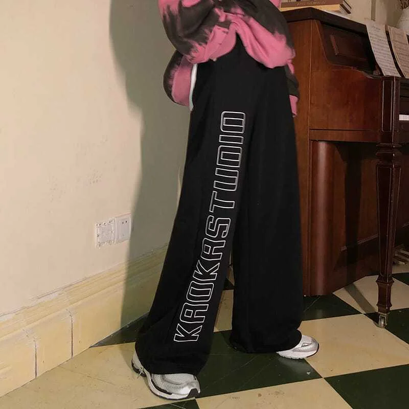 Casual Sweatpants Wide Leg Pants Women Y2k Streetwear Trousers Vintage Letter Hippie Korean Fashion School Joggers
Casual Sweatpants Wide Leg Pants Women Y2k Streetwear Trousers Vintage Letter Hippie Korean Fashion School Joggers