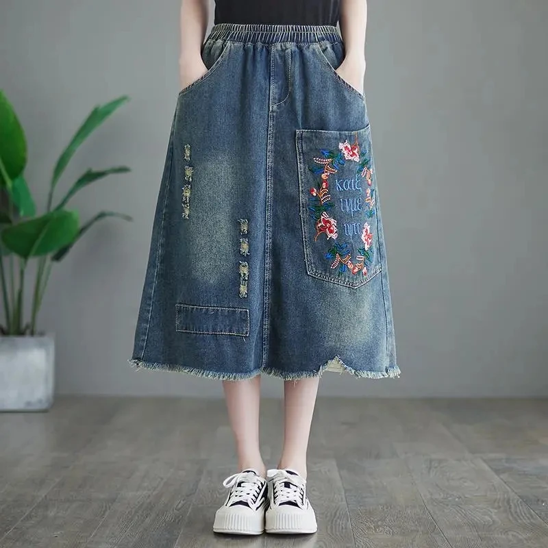 2023 Spring Summer New Fashion Women Clothes Cotton Denim Cartoon Embroidery Skirt Elastic Waist Wild Vintage Long Skirts Faldas
2023 Spring Summer New Fashion Women Clothes Cotton Denim Cartoon Embroidery Skirt Elastic Waist Wild Vintage Long Skirts Faldas