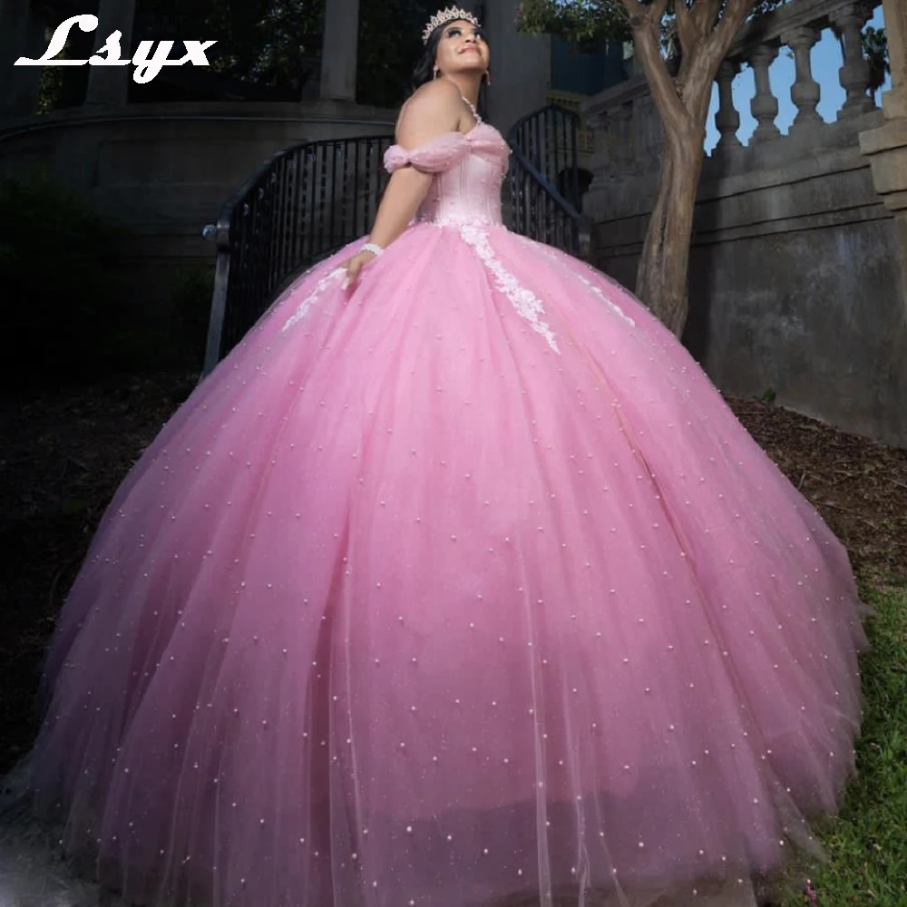 LSYX Pearls Tulle Off The Shoulder Princess Dresses For Quinceanera 2022 Ball Gown Vestido De 15 Anos Pink Sweet 16 Dresses Gala
LSYX Pearls Tulle Off The Shoulder Princess Dresses For Quinceanera 2022 Ball Gown Vestido De 15 Anos Pink Sweet 16 Dresses Gala