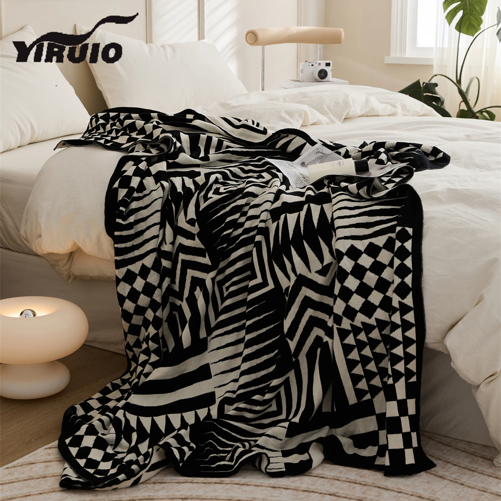 YIRUIO Various Geometric Pattern Blankets Elegant Black White Soft Cotton Knitted Plaid Blanket Office Warm Shawl Knee Blanket
YIRUIO Various Geometric Pattern Blankets Elegant Black White Soft Cotton Knitted Plaid Blanket Office Warm Shawl Knee Blanket