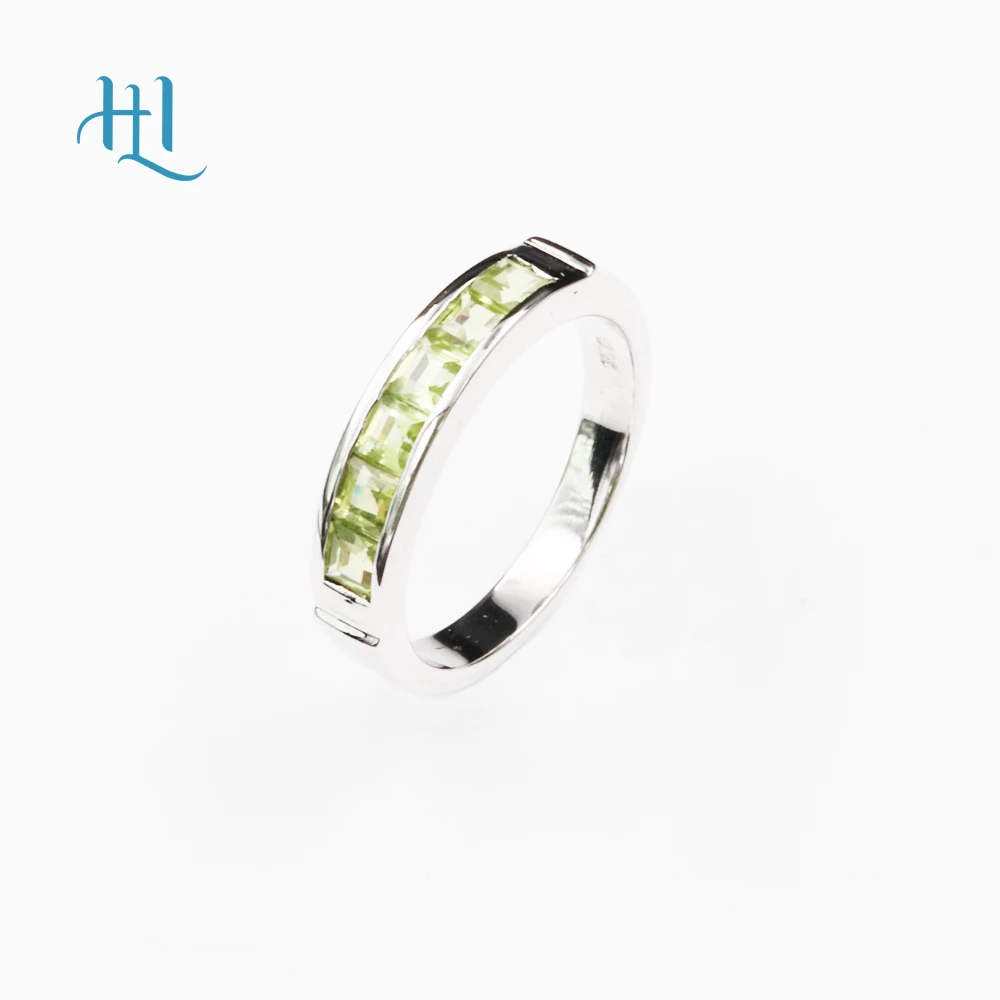 Natural green peridot gemstone S925 Sterling Silver neutral wedding rings for men and women Engaged gift fine jewelry
Natural green peridot gemstone S925 Sterling Silver neutral wedding rings for men and women Engaged gift fine jewelry