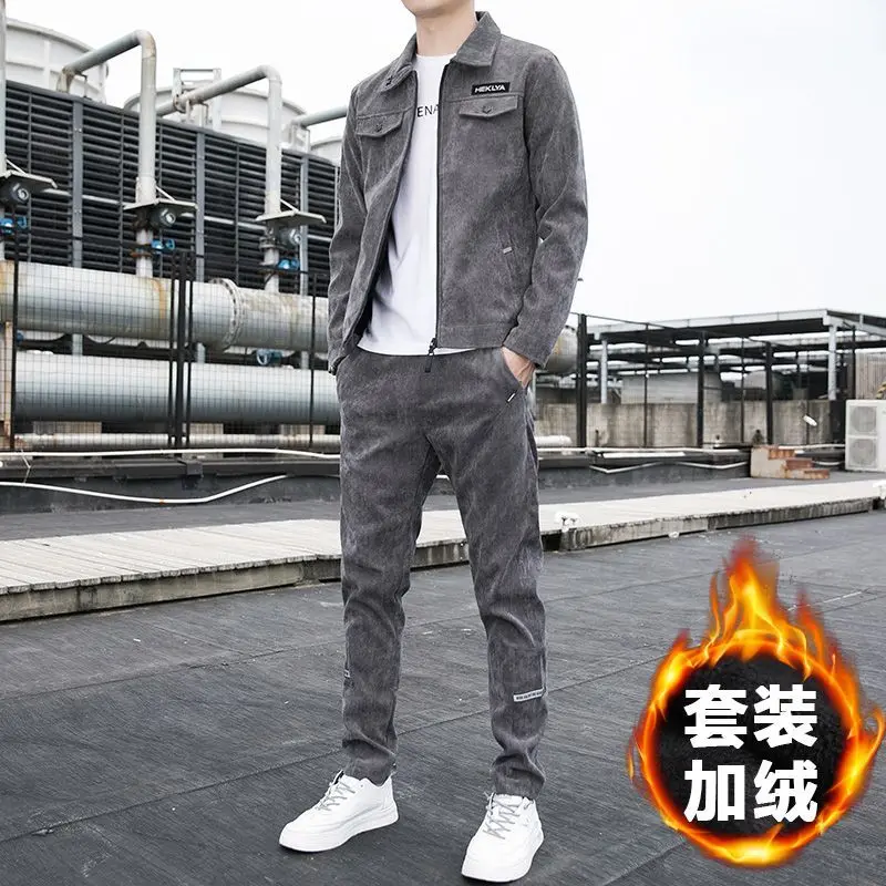 Corduroy Autumn and Winter Clothes Men's Suit Men's Casual Outdoor Jacket Korean Version Slim Young Men's Two-piece Set
Corduroy Autumn and Winter Clothes Men's Suit Men's Casual Outdoor Jacket Korean Version Slim Young Men's Two-piece Set