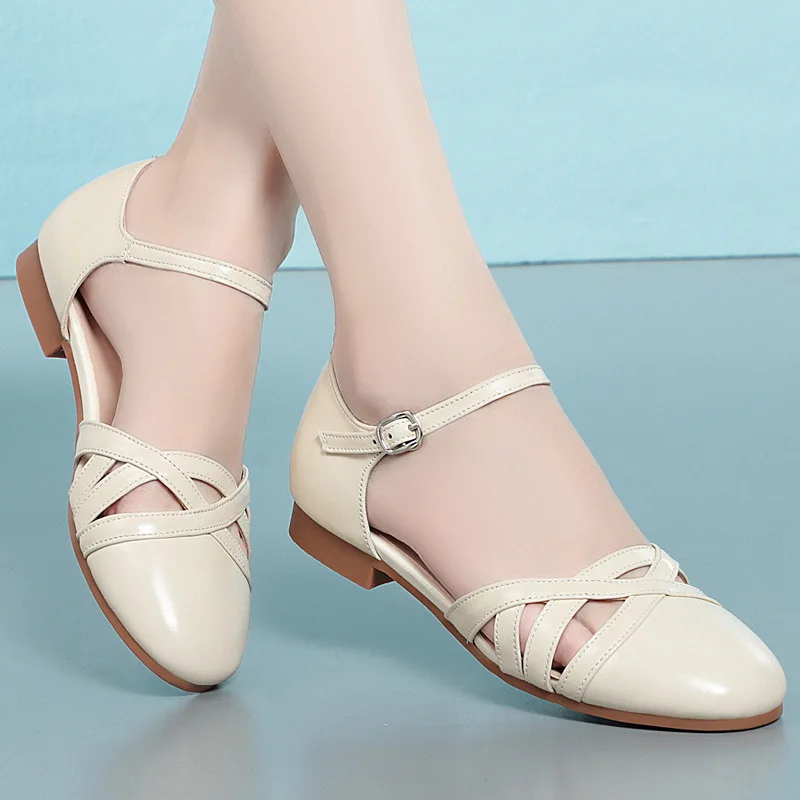 Summer women's sandals leather soft sole hollow word buckle belt women's sandals hollow leather toe sandals women's flat heels
Summer women's sandals leather soft sole hollow word buckle belt women's sandals hollow leather toe sandals women's flat heels