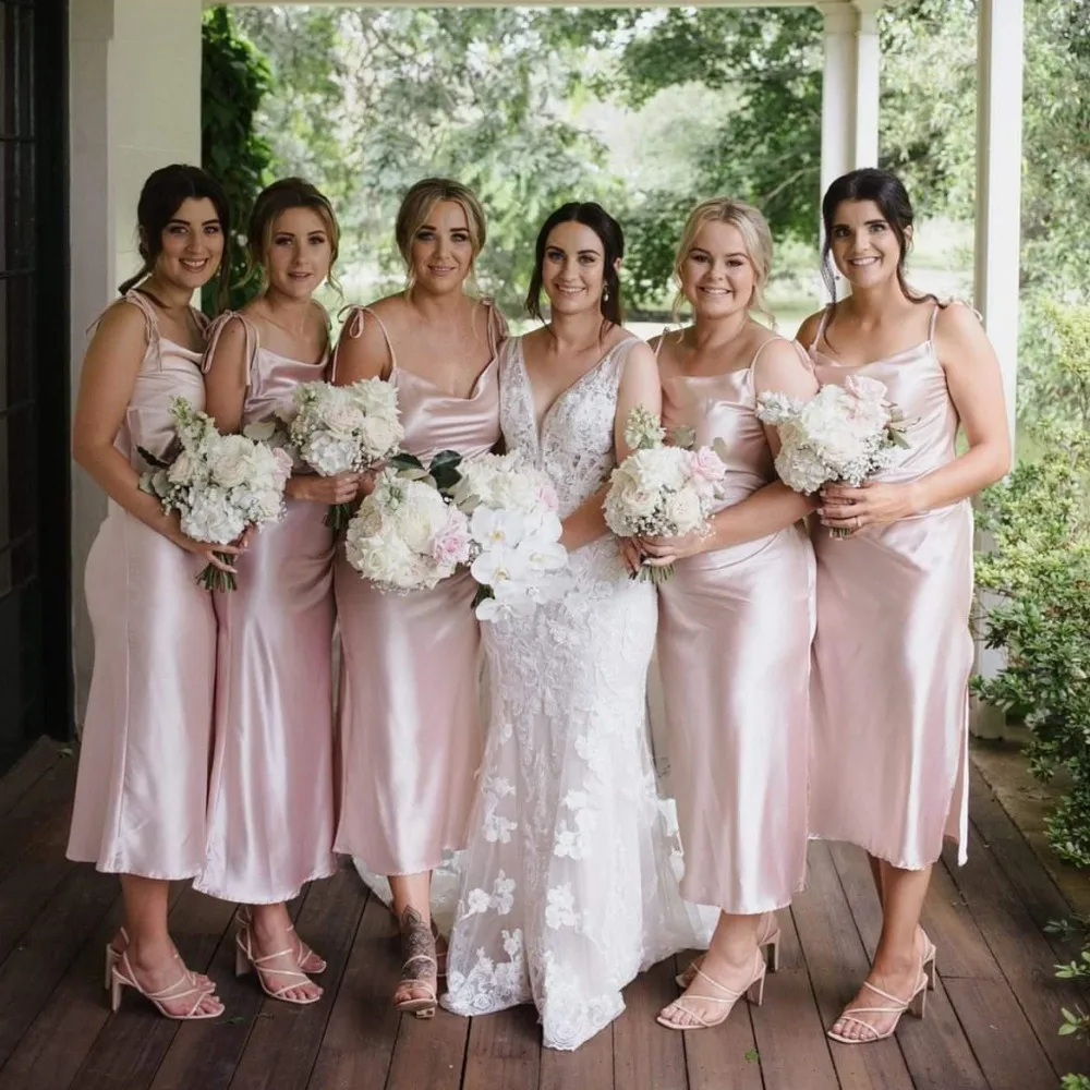 Slim Fit Bridesmaid Dress For Women Adjustable Spaghetti Strap Cowl Neck Midi Satin Slip Dress Elegant Wedding Party Gown
Slim Fit Bridesmaid Dress For Women Adjustable Spaghetti Strap Cowl Neck Midi Satin Slip Dress Elegant Wedding Party Gown