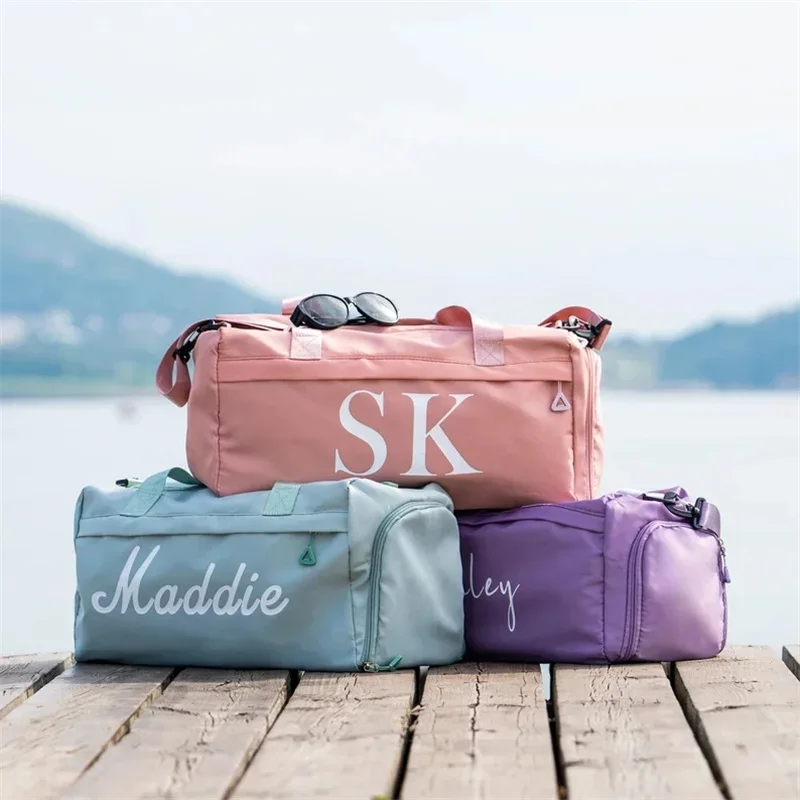 

Personalized Duffle Bag for Women Travel Bag Bridesmaid Gift Fitness Bag Camp Bag Overnight Gym Baby Bag Bridal Shower Gift