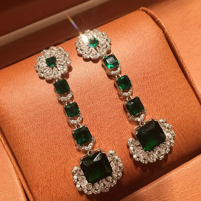 Fashion Trendy Drop Dangle Earrings for Women Accessories Full Cubic Zirconia Dubai Bridal Dress Earring mujer moda E-922
Fashion Trendy Drop Dangle Earrings for Women Accessories Full Cubic Zirconia Dubai Bridal Dress Earring mujer moda E-922