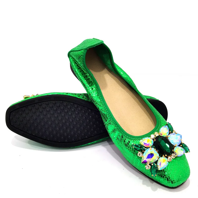 168-21 New Luxury Italian Style Women Flats Flexible Casual Loafers Slip on Flat Shoes for Girls Dress Flats Luxury Ballet Flats
168-21 New Luxury Italian Style Women Flats Flexible Casual Loafers Slip on Flat Shoes for Girls Dress Flats Luxury Ballet Flats