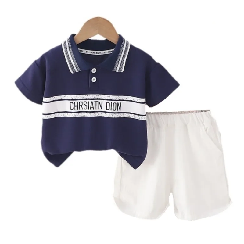 2 шт./комплект, футболка и шорты с надписью
2 шт./комплект, футболка и шорты с надписью