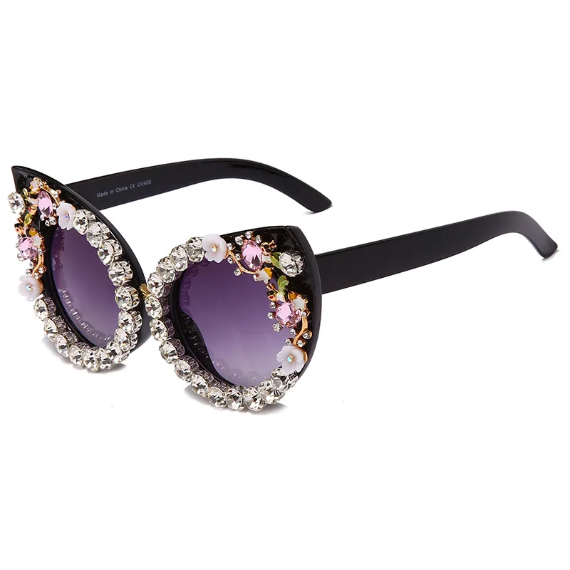 Flowers Bling Rhinestone Decoration Sunglasses for Women Oversized Luxury Design Cat Eye Sunglasses Pink Shades Eyeglasses
Flowers Bling Rhinestone Decoration Sunglasses for Women Oversized Luxury Design Cat Eye Sunglasses Pink Shades Eyeglasses