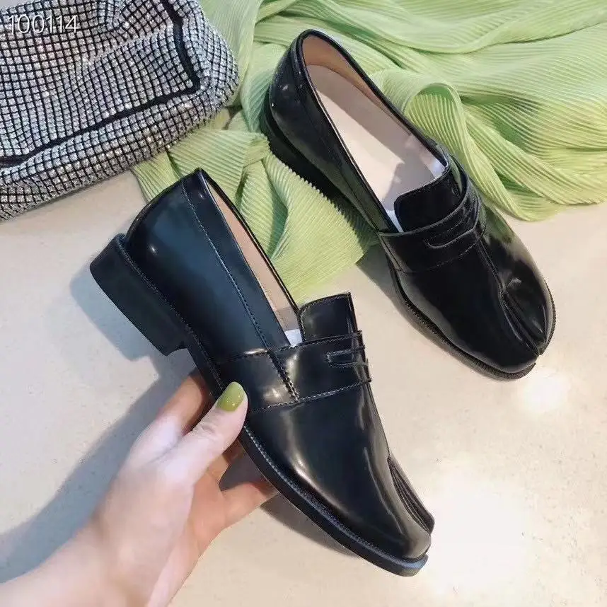 Shallow Mouth Low Heels Shoes Woman 2023 Modis Oxfords Casual Female Sneakers All-Match Flats Pointed Toe New Summer Cute Leathe
Shallow Mouth Low Heels Shoes Woman 2023 Modis Oxfords Casual Female Sneakers All-Match Flats Pointed Toe New Summer Cute Leathe