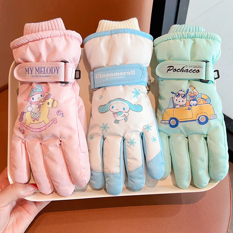 2023 Sanrio Gloves Children's Cartoon Kuromi Mymelody Cinnamoroll Winter Boys' Plush Thickened Gloves Girls' Five Finger Gloves
2023 Sanrio Gloves Children's Cartoon Kuromi Mymelody Cinnamoroll Winter Boys' Plush Thickened Gloves Girls' Five Finger Gloves