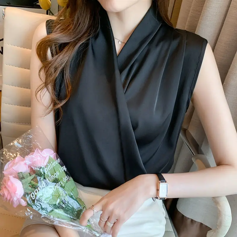 Elegant Solid V-Neck Sleeveless Chiffon Shirt Woman Clothing 2022 Summer Fashion Office Lady Loose Casual Irregula Blouse Female
Elegant Solid V-Neck Sleeveless Chiffon Shirt Woman Clothing 2022 Summer Fashion Office Lady Loose Casual Irregula Blouse Female