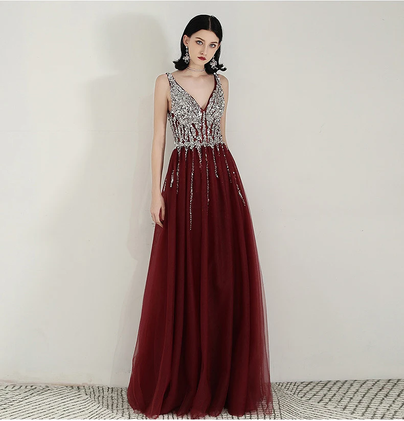 

Spaghetti Strap V-Neck Evening Dresses Burgundy Floor-Length Shiny Sequins Beads Cocktail Tassel Saudi Party Guest Prom Gowns