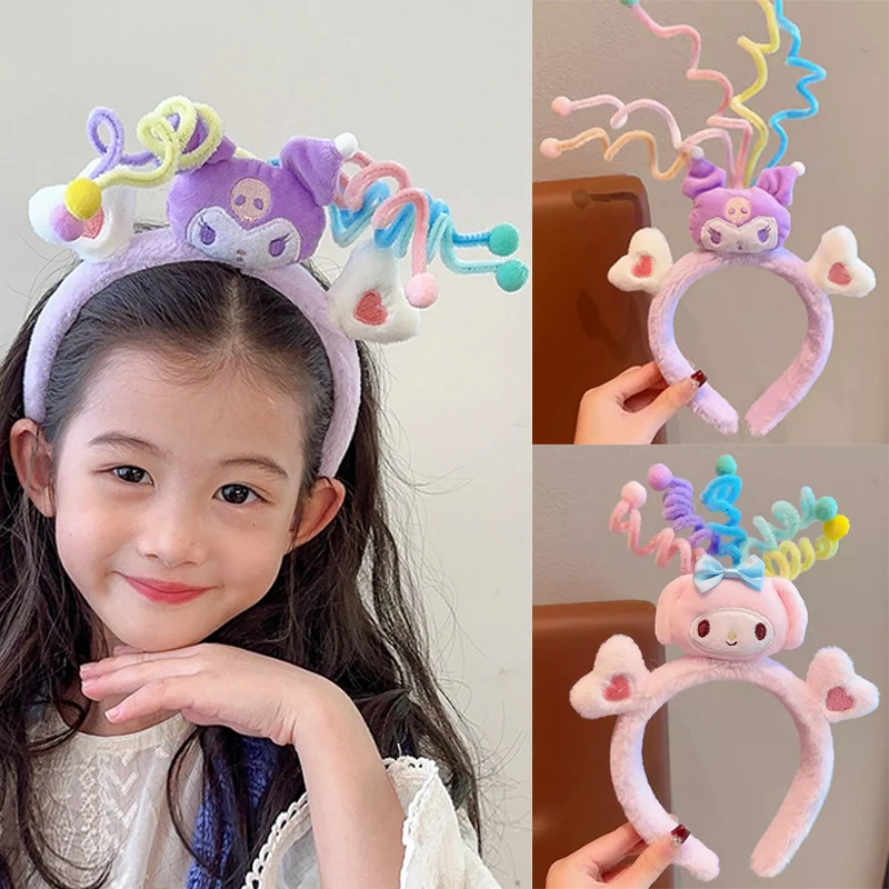Повязка на голову Sanrio плюшевая женская, милая заколка с ушками в стиле аниме Kuromi, праздничный подарок для детей
Повязка на голову Sanrio плюшевая женская, милая заколка с ушками в стиле аниме Kuromi, праздничный подарок для детей