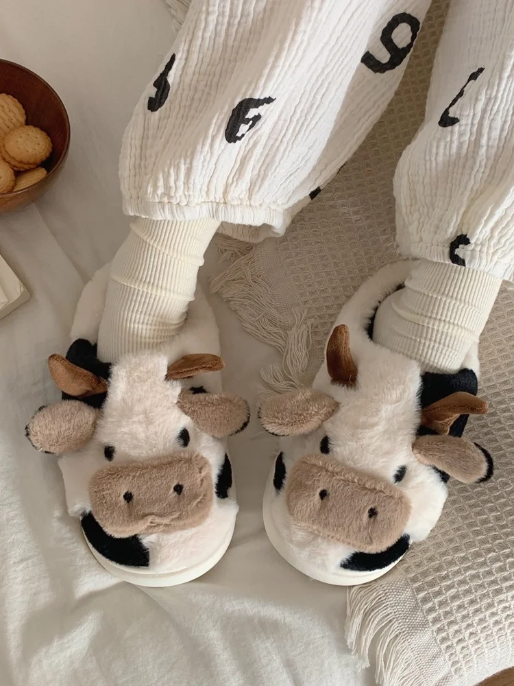 Cute Cow Cotton Home Slippers Men And Women In Winter Indoor Household Warm Plush Home Shoes Ins Thick Sole Slipper
Cute Cow Cotton Home Slippers Men And Women In Winter Indoor Household Warm Plush Home Shoes Ins Thick Sole Slipper