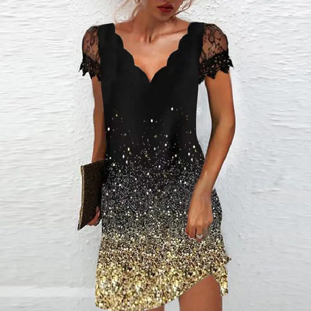 Printed Dress Elegant Lace Patchwork Floral Print V Neck A-line Mini Dress for Women for Summer Parties Dates Office Wear Women
Printed Dress Elegant Lace Patchwork Floral Print V Neck A-line Mini Dress for Women for Summer Parties Dates Office Wear Women