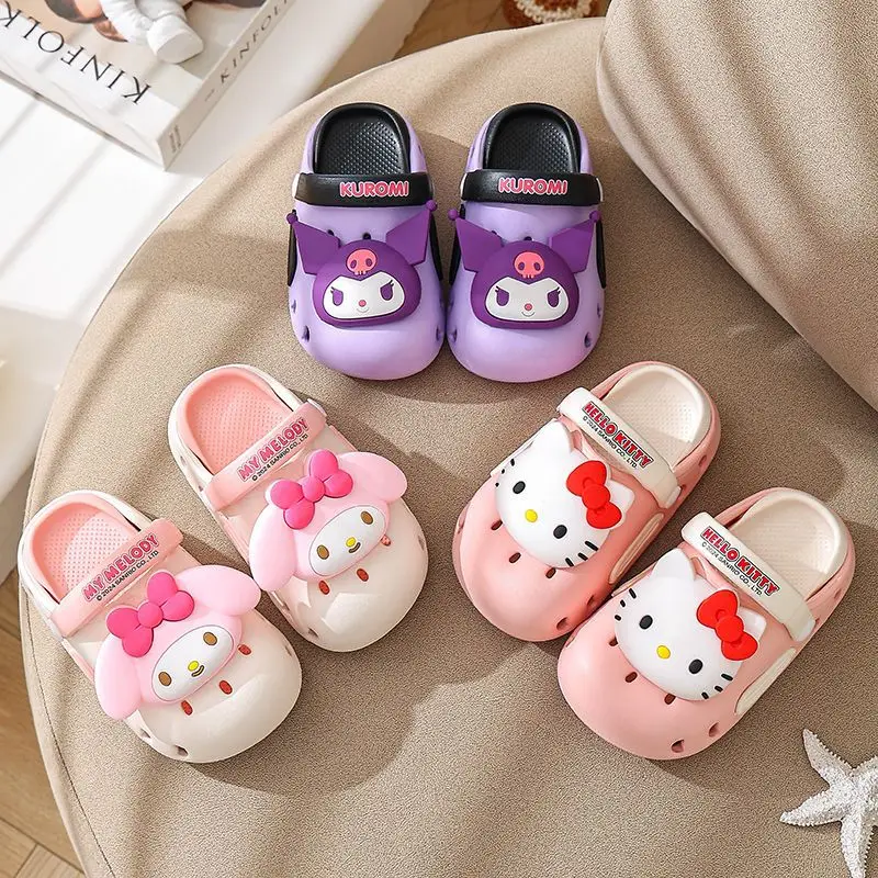 MINISO Sanrio, Hello Kitty Cinnamoroll Kuromi Crocs уличные пляжные тапочки Kawaii аниме бассейн противоскользящие Кроксы Детские Тапочки
MINISO Sanrio, Hello Kitty Cinnamoroll Kuromi Crocs уличные пляжные тапочки Kawaii аниме бассейн противоскользящие Кроксы Детские Тапочки