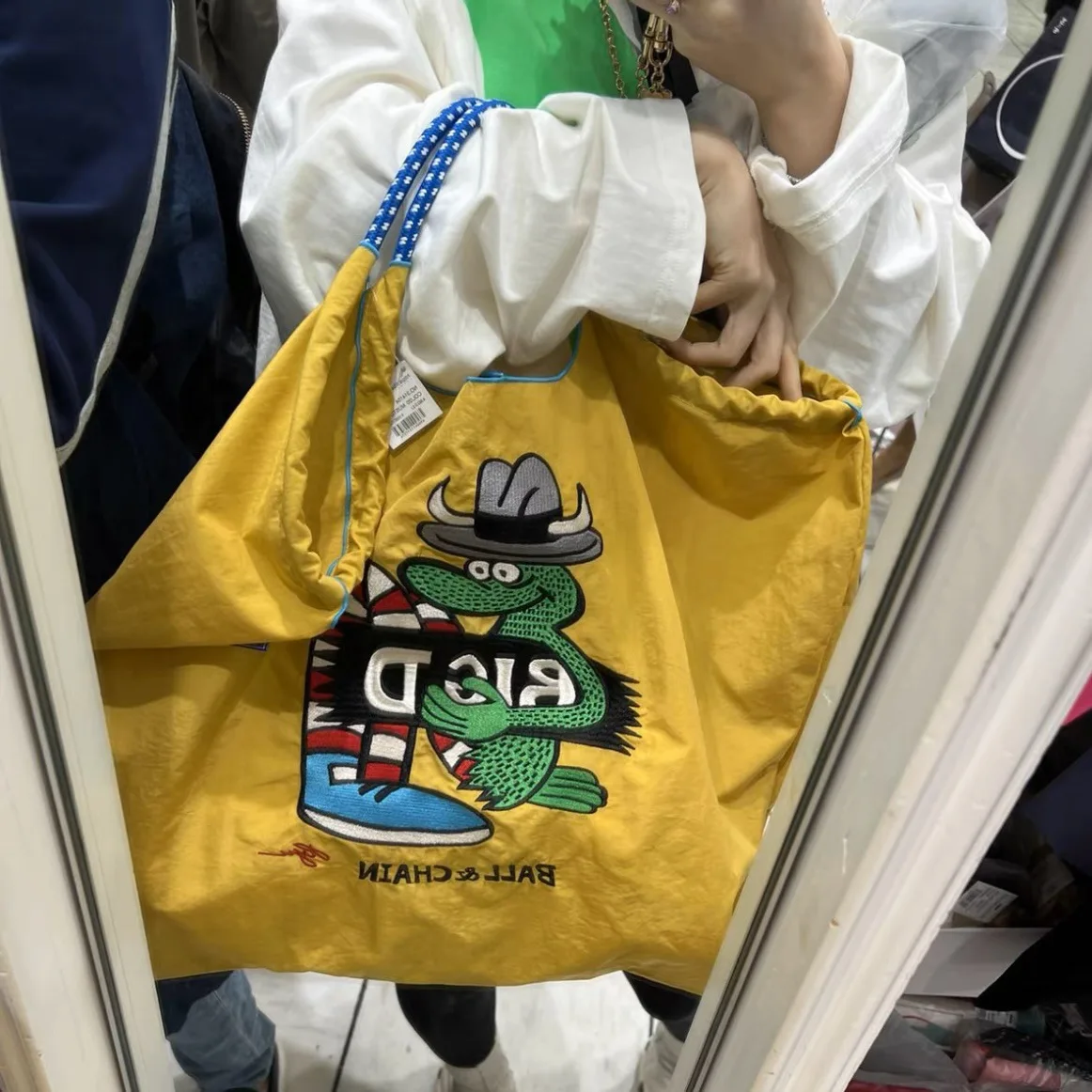 Cartoon Large Shoulder Bag Crocodile Embroidery Eco Tote Bags for Women Designer Handbag Ball Rope Handle Recycle Shopper Purses
Cartoon Large Shoulder Bag Crocodile Embroidery Eco Tote Bags for Women Designer Handbag Ball Rope Handle Recycle Shopper Purses