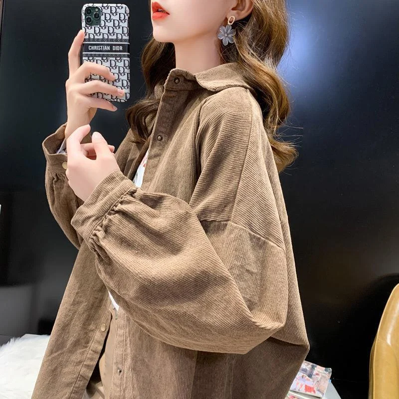 Corduroy blouse office lady jackets for women clothing loose Slouchy blouse leisure Mid-length shirt coat clothes Korean version
Corduroy blouse office lady jackets for women clothing loose Slouchy blouse leisure Mid-length shirt coat clothes Korean version