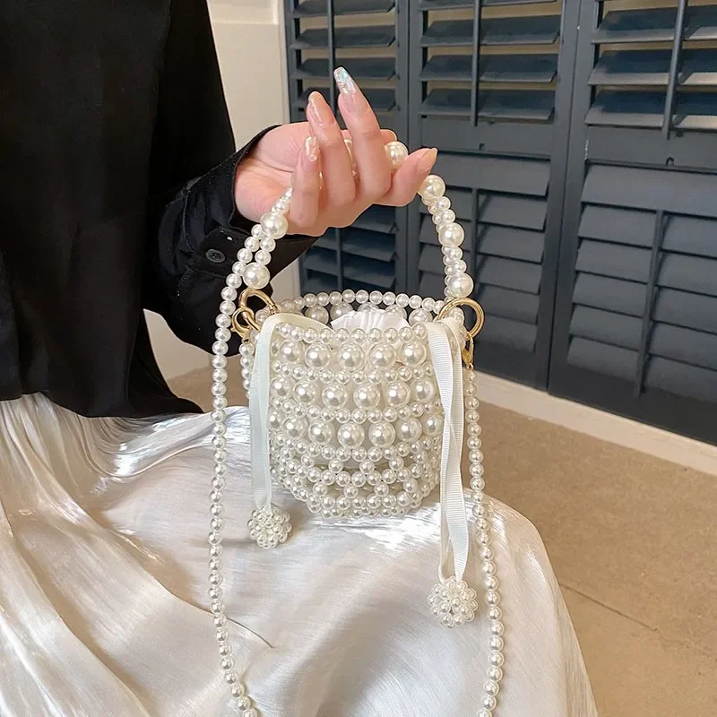 High Grade Handwoven Versatile Mini Lipstick Crossbody Handbags for Women New Fashion Elegant Luxury Pearl Shoulder Women's Bag
High Grade Handwoven Versatile Mini Lipstick Crossbody Handbags for Women New Fashion Elegant Luxury Pearl Shoulder Women's Bag