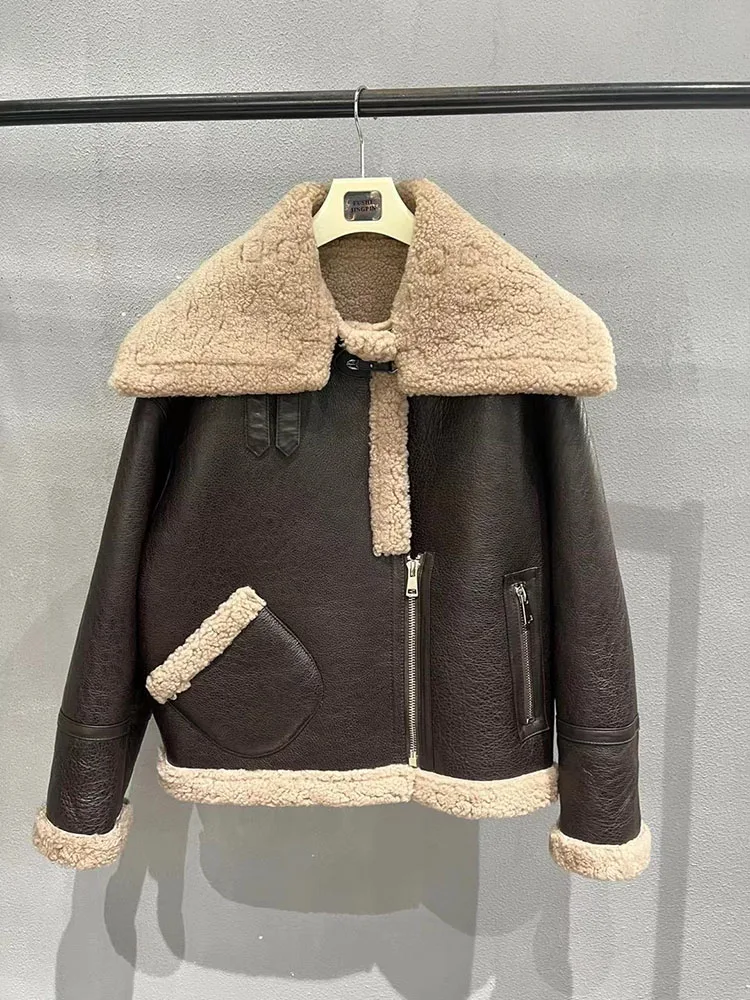 Real Merino Sheep Fur Coat Women Luxury 2023 New Fashion Thick Warm Winter Jackets For Women Casual Loose Style Outwears
Real Merino Sheep Fur Coat Women Luxury 2023 New Fashion Thick Warm Winter Jackets For Women Casual Loose Style Outwears