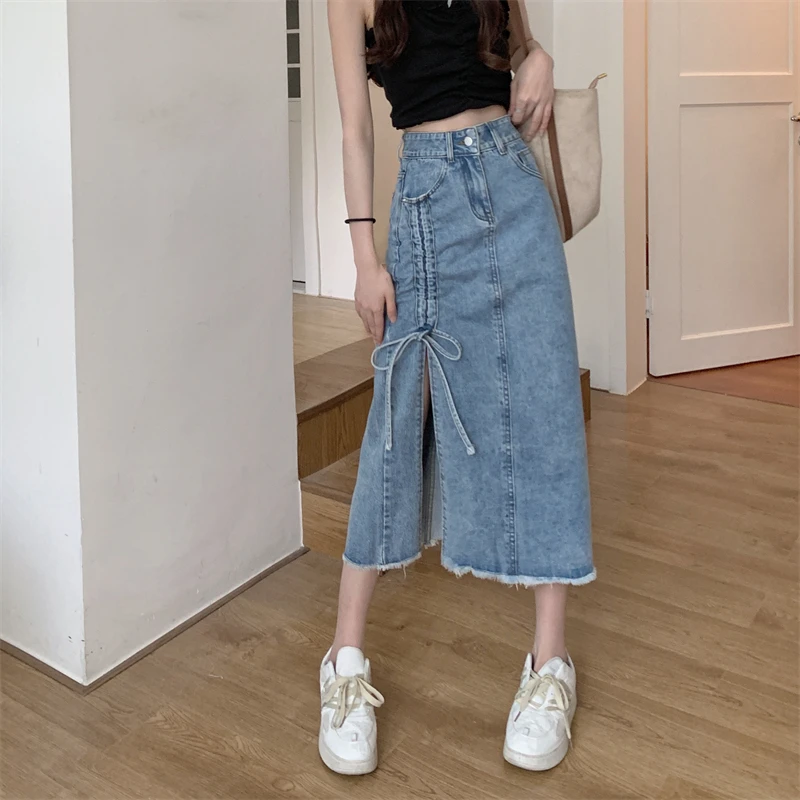 New 2023 Gothic Black Saias Jeans Women Ruched Split Long Denim Skirts Fashion High Waist Jeans Skirt Summer Casual Streetwear
New 2023 Gothic Black Saias Jeans Women Ruched Split Long Denim Skirts Fashion High Waist Jeans Skirt Summer Casual Streetwear