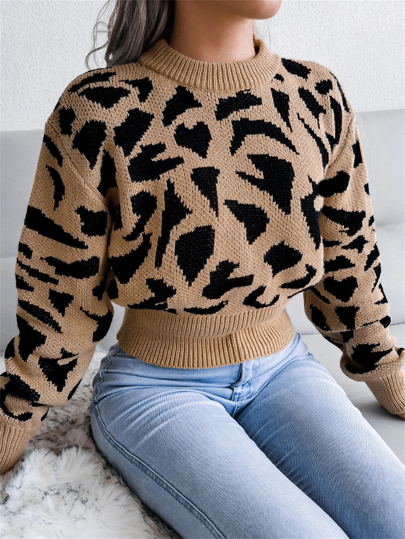 Autumn Winter Round Neck Fashion Leopard Pattern Waist Collection Short Knitted Pullover For Women Sweater Long Sleeve Top Autumn Winter Round Neck Fashion Leopard Pattern Waist Collection Short Knitted Pullover For Women Sweater Long Sleeve Top