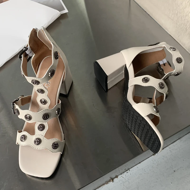 Fashion Women Pumps Rivet Female Shoes 2023 Summer Black Gladiator Ladies Sandals Slides Square Toe Casual Outside High Heels
Fashion Women Pumps Rivet Female Shoes 2023 Summer Black Gladiator Ladies Sandals Slides Square Toe Casual Outside High Heels